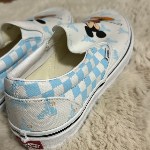 VANS x 2022 Disney Parks 50th Anniversary Mickey Mouse Slip On Shoes, Mens 12 - Picture 3 of 12